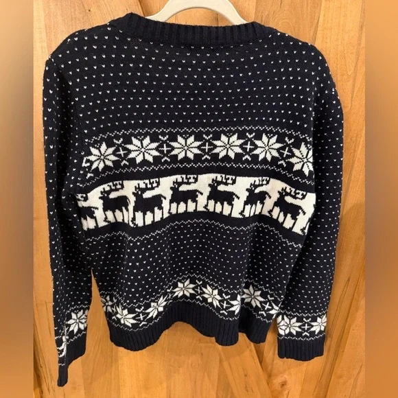 POL Anthropologie Navy and White Reindeer Christmas Sweater - Picture 5 of 6